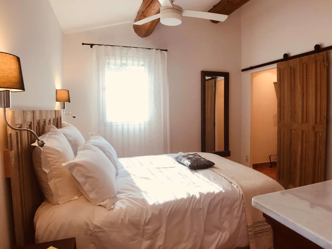 La Maison du Village Rent-Our-Home Lourmarin Provence