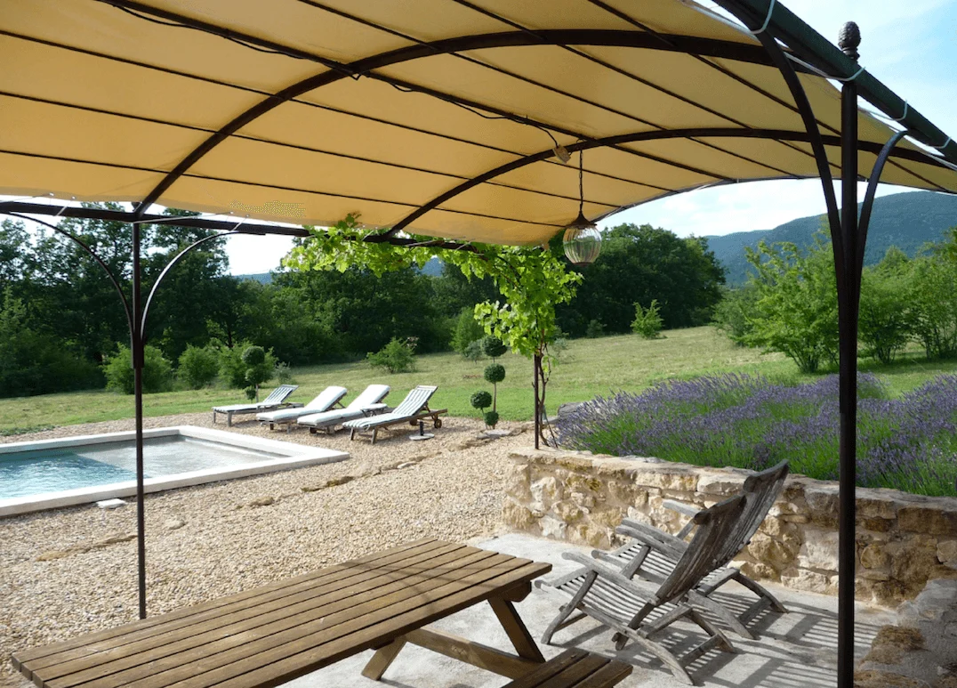 Luberon villages Provence France Rent-Our-Home rentourhomeinprovence Lourmarin Casellas