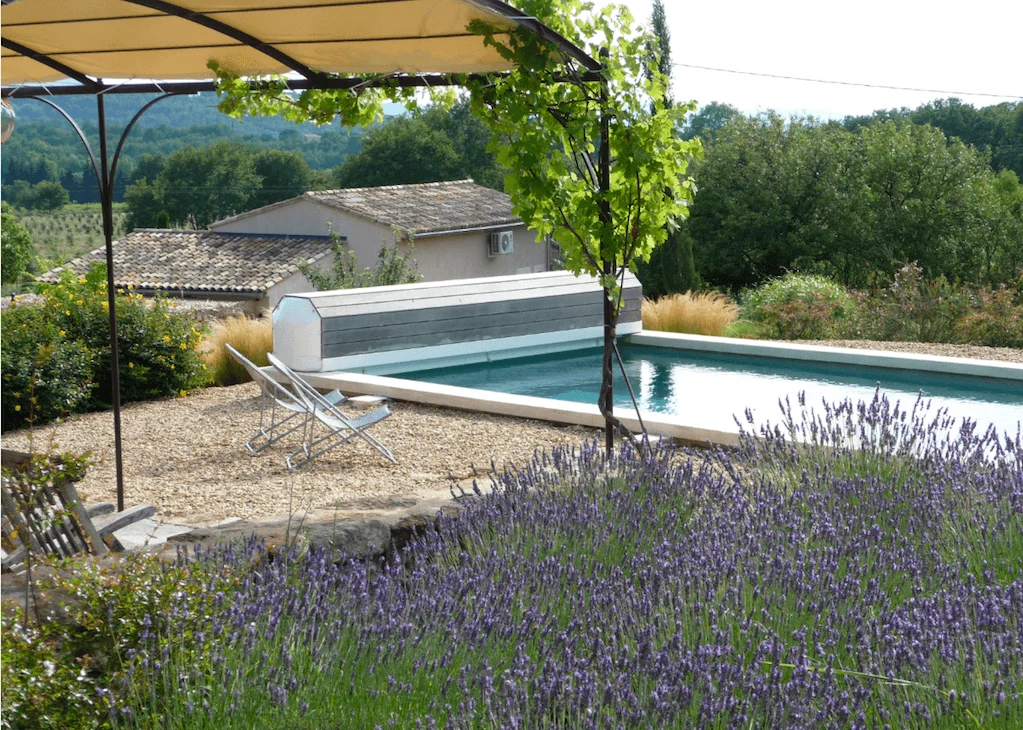 Luberon villages Provence France Rent-Our-Home rentourhomeinprovence Lourmarin Casellas