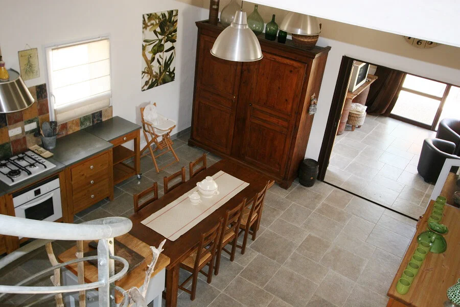 Luberon villages Provence France Rent-Our-Home rentourhomeinprovence Lourmarin Casellas