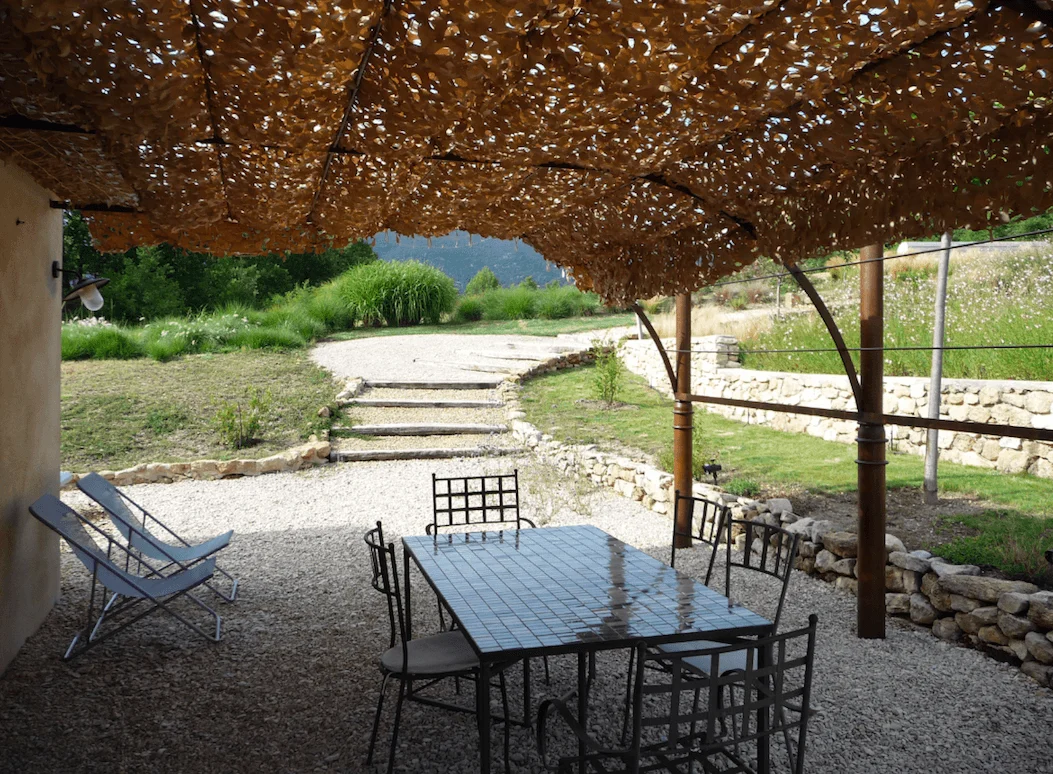 Luberon villages Provence France Rent-Our-Home rentourhomeinprovence Lourmarin Casellas