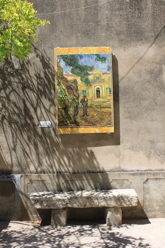 Luberon villages Provence France Rent-Our-Home rentourhomeinprovence Vincent van Gogh St Remy