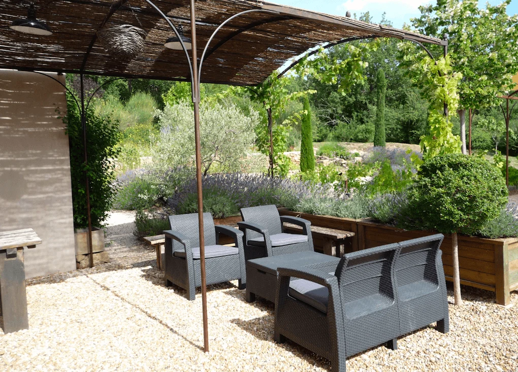Luberon villages Provence France Rent-Our-Home rentourhomeinprovence Lourmarin Casellas