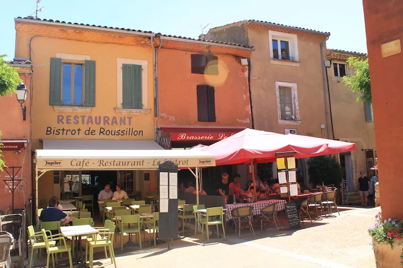 Luberon villages Provence France Rent-Our-Home rentourhomeinprovence Roussillon