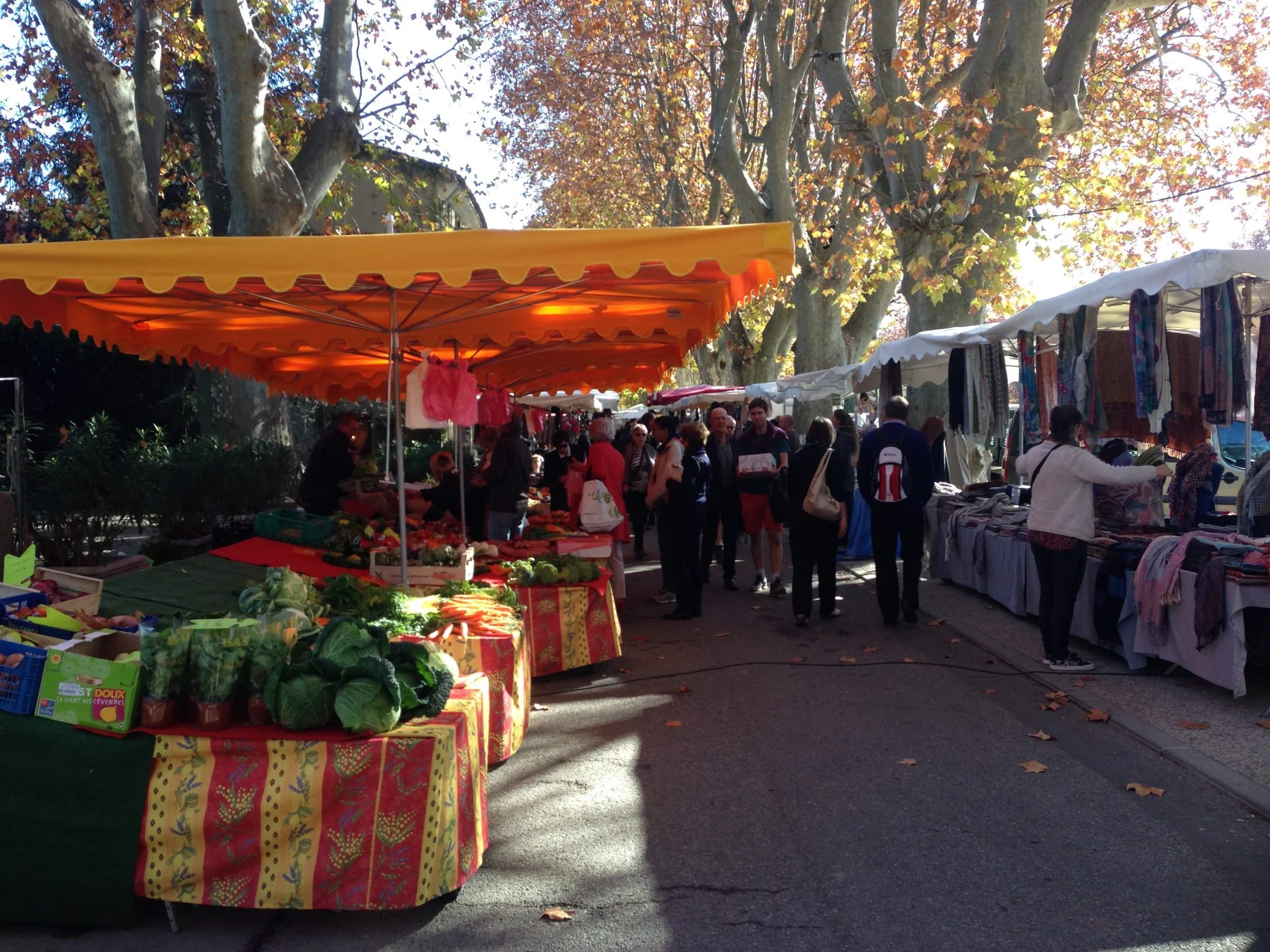 Market Provence Lourmarin Rent-Our-Home